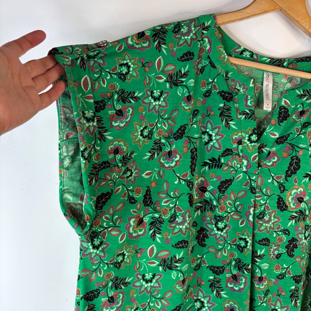 Dear Scarlett Floral Blouse Women 3X Green Roll Tab Sleeve V-Neck - Picture 4 of 9